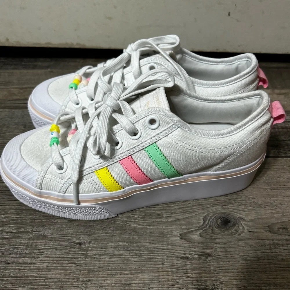 Adidas Nizza Platform pastel & White beaded Sneakers
